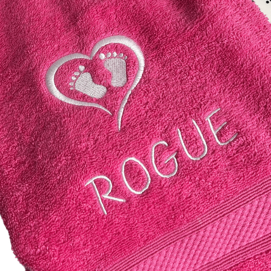 Heart & Baby Feet - Baby Bubble Blanket - Personalised