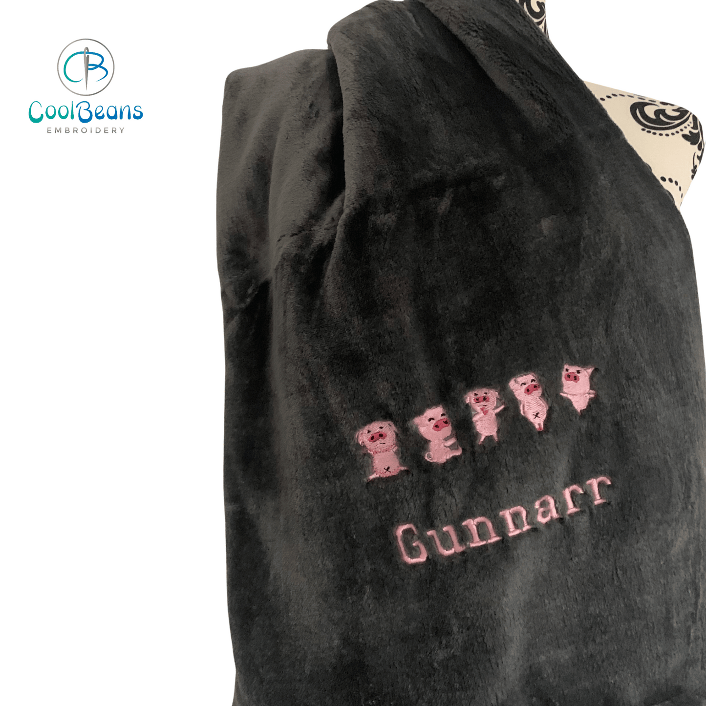 Pigs - Kids Large Fleece Blanket - Personalised