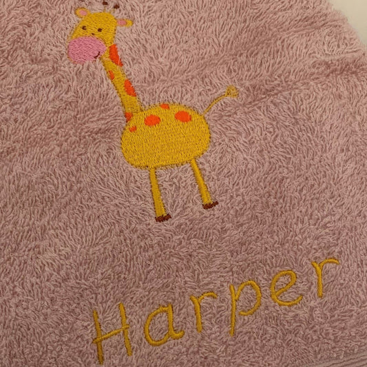 Giraffe - Kids Large Fleece Blanket - Personalised - Cool Beans Embroidery & Personalisation