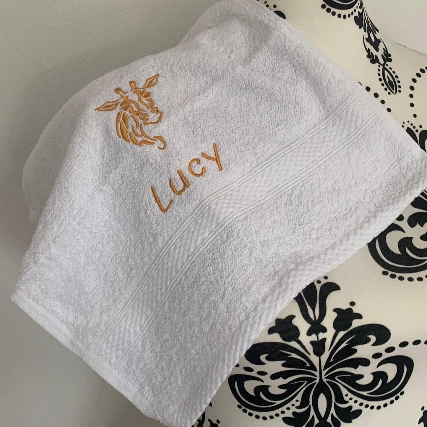 Giraffe Head Towels - Personalised - Cool Beans Embroidery & Personalisation